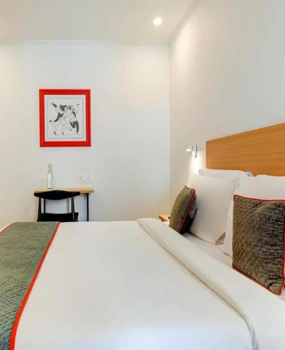 https://chetramhotels.com/wp-content/uploads/2023/04/Premium-Room-Hotel-Chetram-1.webp